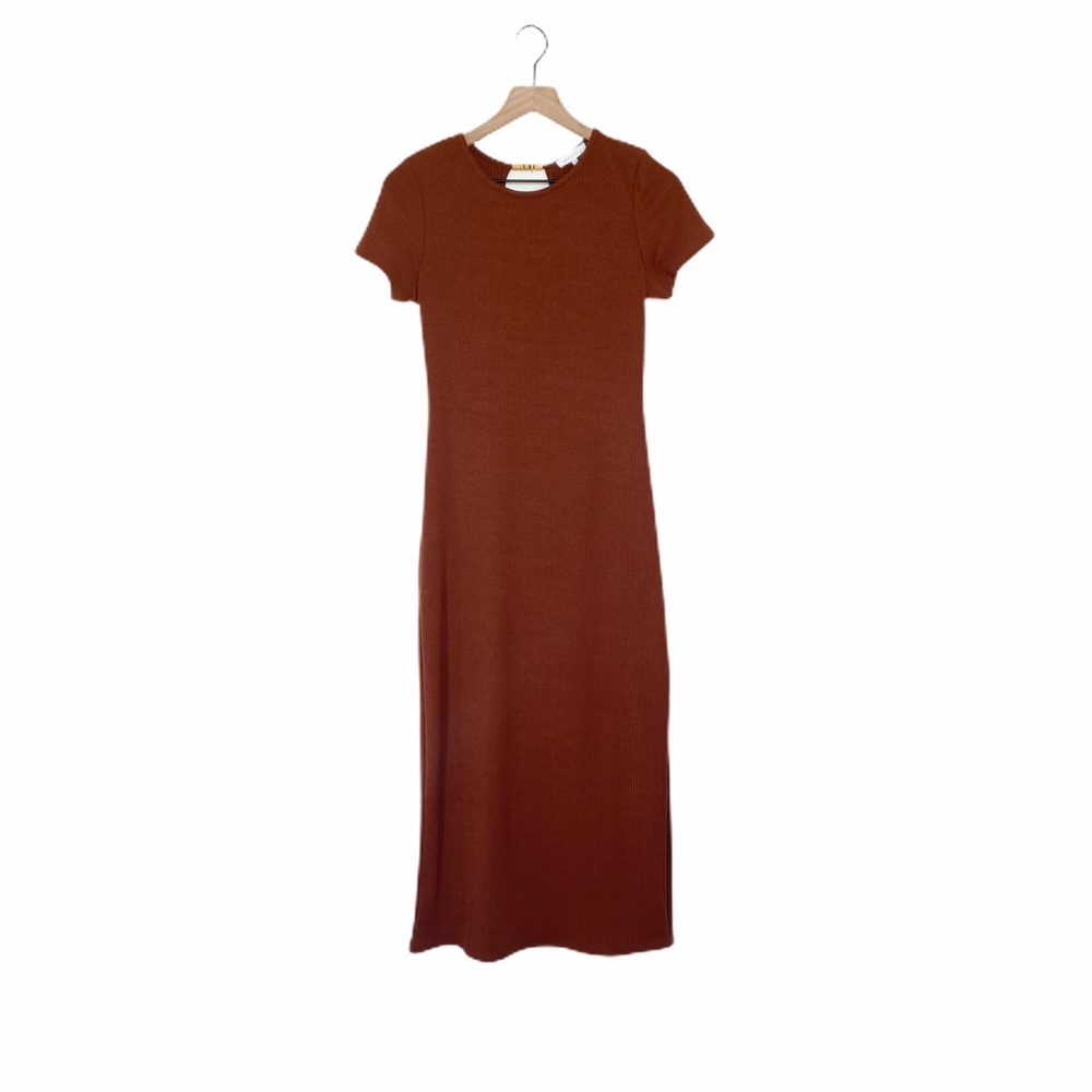 Restocked β¨Tan Ribbed Midi Dress with Keyhole back - Picture 4 of 6